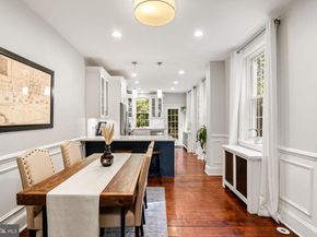 246 Delancey Street, Philadelphia PA 19106