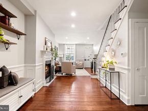 246 Delancey Street, Philadelphia PA 19106