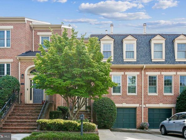 1403 Mclean Mews Court, Mclean VA 22101