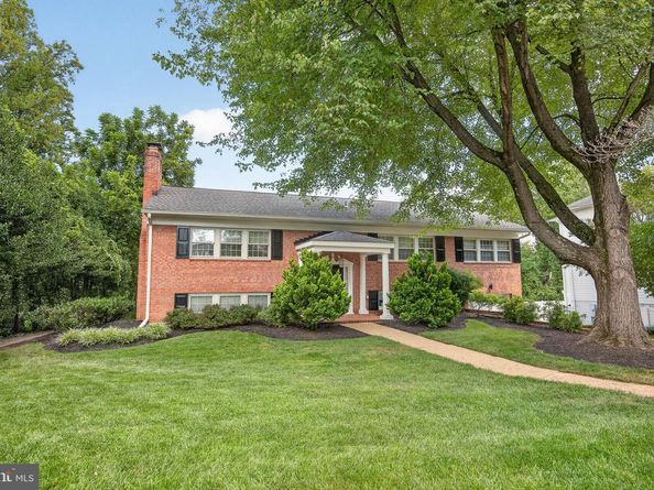 7124 Thrasher Road, Mclean VA 22101