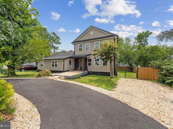 6467 Third Street, Alexandria VA 22312