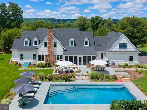 6230 Saw Mill Road, New Hope PA 18938