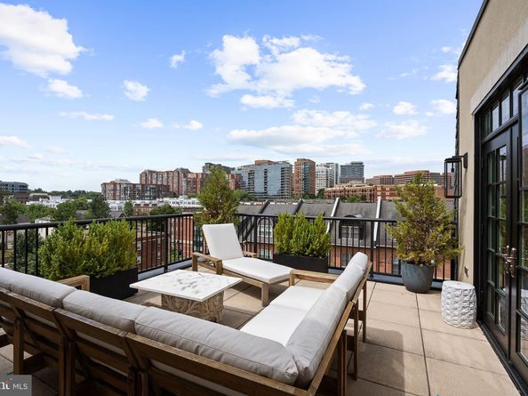 1700 Clarendon Boulevard 158, Arlington VA 22209