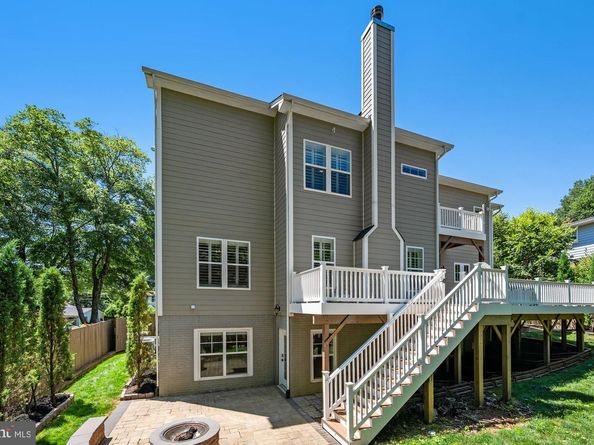 8404 Stonewall Drive, Vienna VA 22180