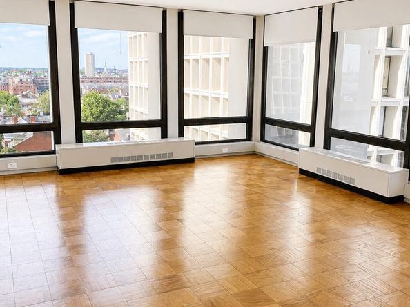 200 Locust Street 10AHN, Philadelphia PA 19106