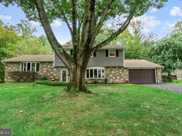 424 Long Avenue, Langhorne PA 19047