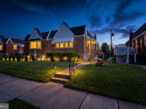 1727 Benson Street, Philadelphia PA 19152
