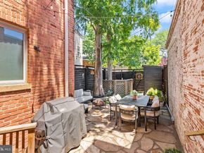 332 11TH Street SE, Washington DC 20003