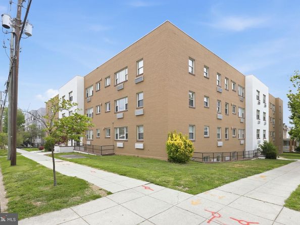 738 Longfellow Street NW 311, Washington DC 20011