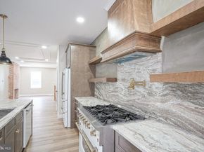 1108 S Front Street, Philadelphia PA 19147