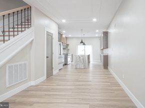 1108 S Front Street, Philadelphia PA 19147