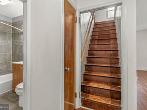 9231 Academy Road, Philadelphia PA 19114