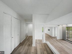 112 Roberts Lane 300, Alexandria VA 22314
