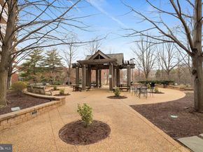 4141 N Henderson Road 904, Arlington VA 22203