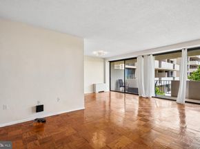 4141 N Henderson Road 904, Arlington VA 22203