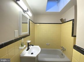 534 N Sycamore Avenue, Clifton Heights PA 19018