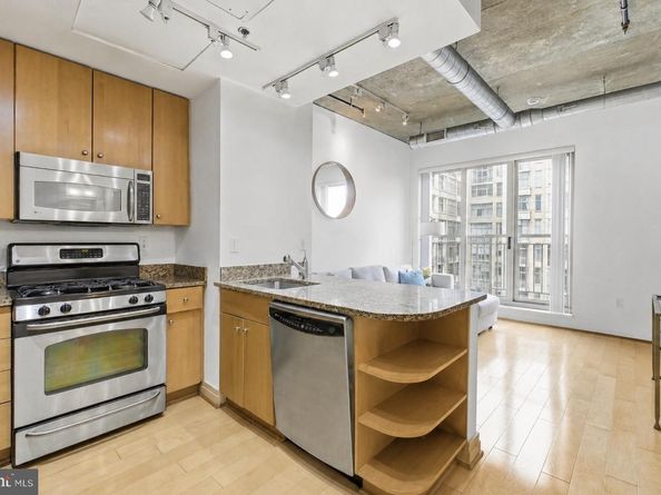 301 Massachusetts Avenue NW 906, Washington DC 20001