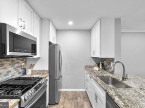 5575 Seminary Road 102, Falls Church VA 22041