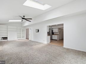 1300 Bayshire Lane, Herndon VA 20170