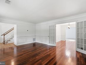 1300 Bayshire Lane, Herndon VA 20170