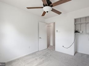 1300 Bayshire Lane, Herndon VA 20170