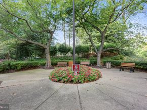 5225 Pooks Hill Rd 220N, Bethesda MD 20814