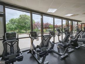 5225 Pooks Hill Rd 220N, Bethesda MD 20814