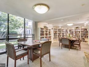 5225 Pooks Hill Rd 220N, Bethesda MD 20814
