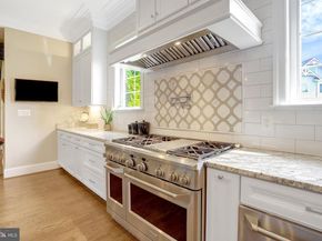 7108 Penguin Place, Falls Church VA 22043