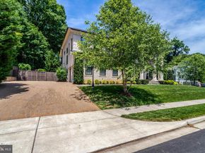 7108 Penguin Place, Falls Church VA 22043