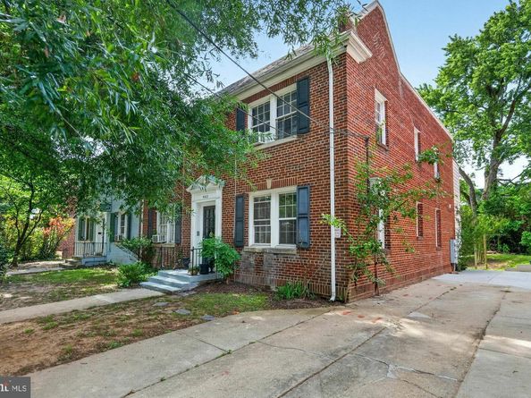 4512 Macarthur Boulevard NW, Washington DC 20007