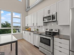 732 15TH Street SE 6, Washington DC 20003