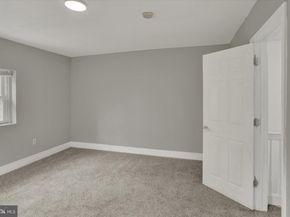 127 W Washington Lane, Philadelphia PA 19144