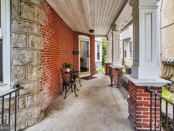 127 W Washington Lane, Philadelphia PA 19144