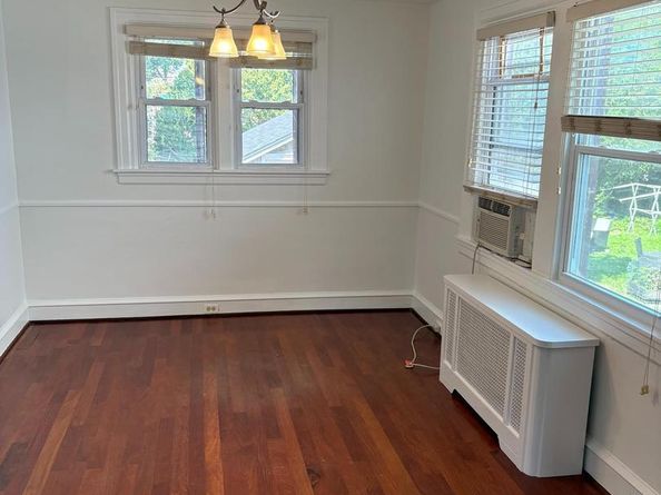 2814 Saint Marys Rd, Ardmore PA 19003