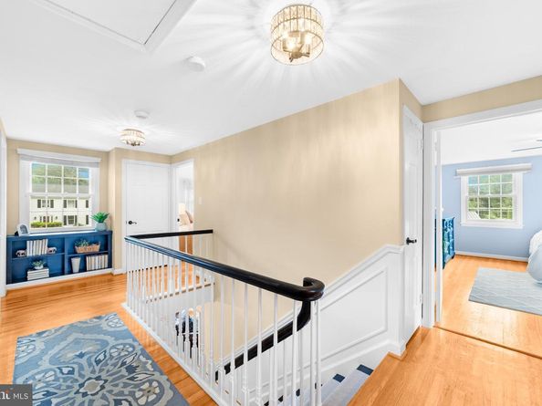 21 Milton Drive, Yardley PA 19067