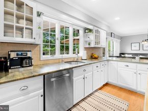 21 Milton Drive, Yardley PA 19067