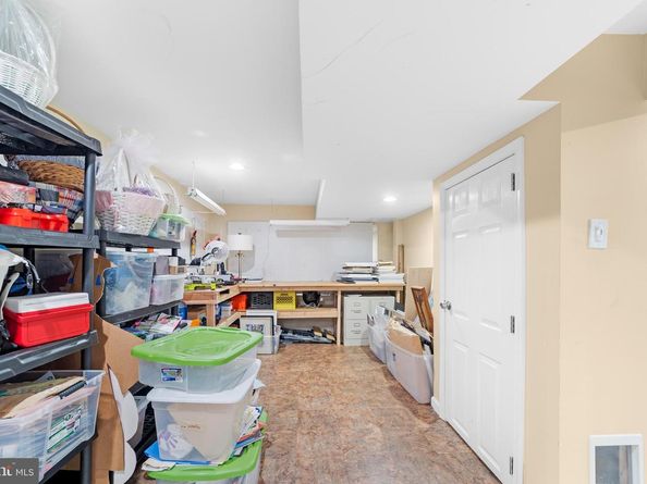 21 Milton Drive, Yardley PA 19067