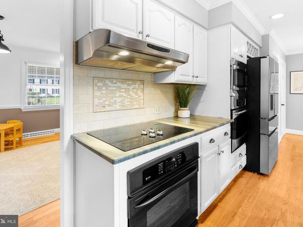 21 Milton Drive, Yardley PA 19067