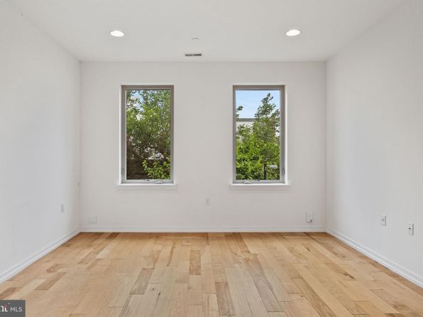506 W Master Street, Philadelphia PA 19122