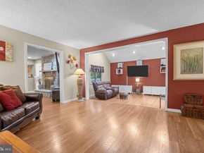 963 Hunt Drive, Yardley PA 19067
