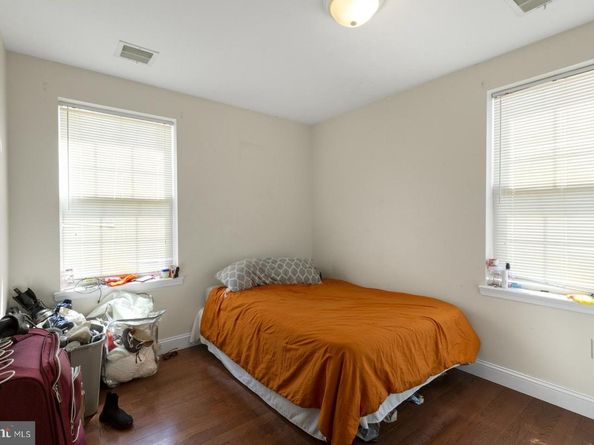 1802 E Huntingdon Street, Philadelphia PA 19125
