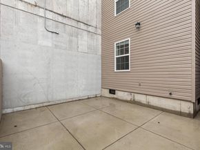 1802 E Huntingdon Street, Philadelphia PA 19125