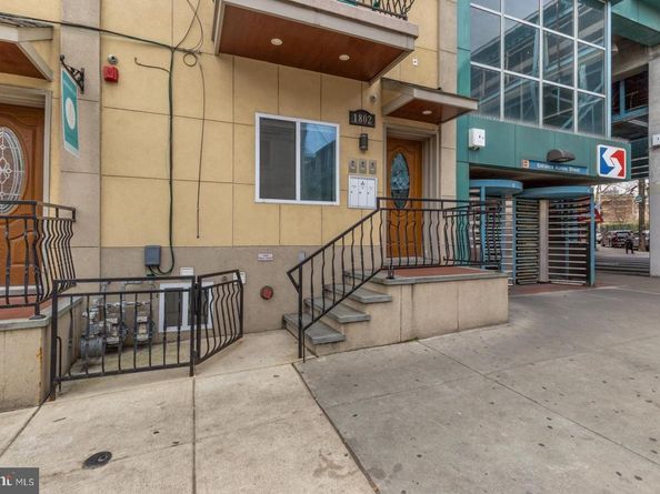 1802 E Huntingdon Street, Philadelphia PA 19125