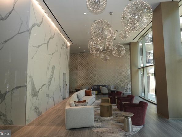 4620 N Park Avenue 202E, Chevy Chase MD 20815