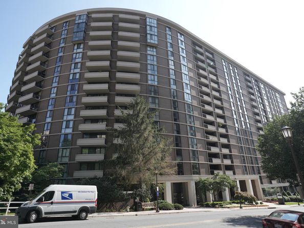 4620 N Park Avenue 202E, Chevy Chase MD 20815