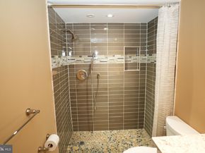 4620 N Park Avenue 202E, Chevy Chase MD 20815