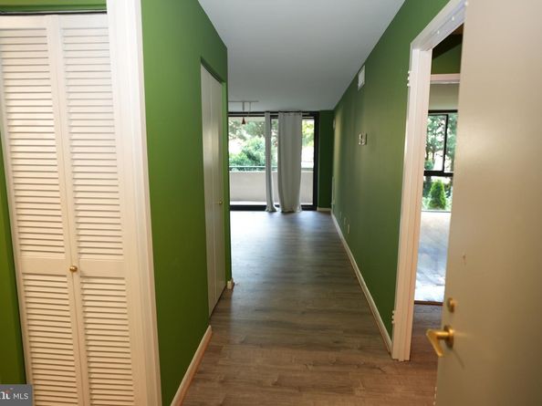 4620 N Park Avenue 202E, Chevy Chase MD 20815