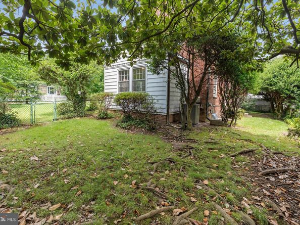 7201 Chestnut Street, Chevy Chase MD 20815