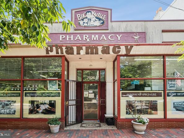 7201 Chestnut Street, Chevy Chase MD 20815